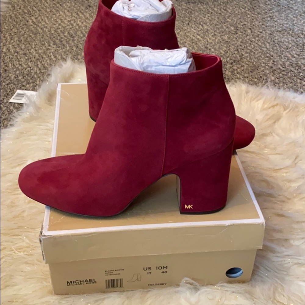 Michael Kors boots size 10